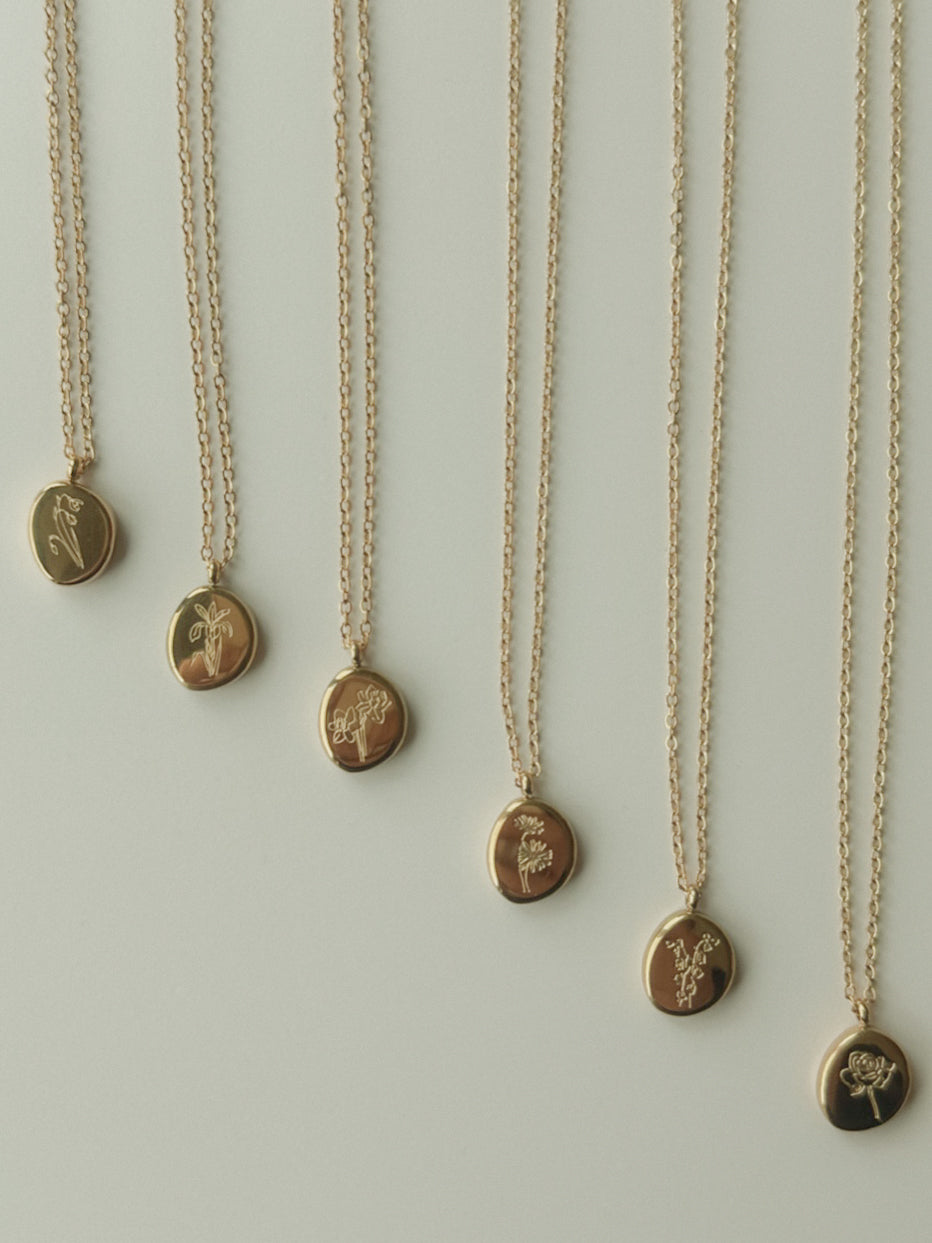 The Birth Flower Necklace