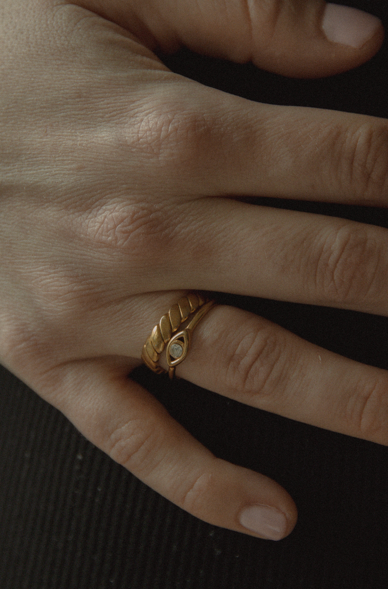 The Chunky Twist Ring