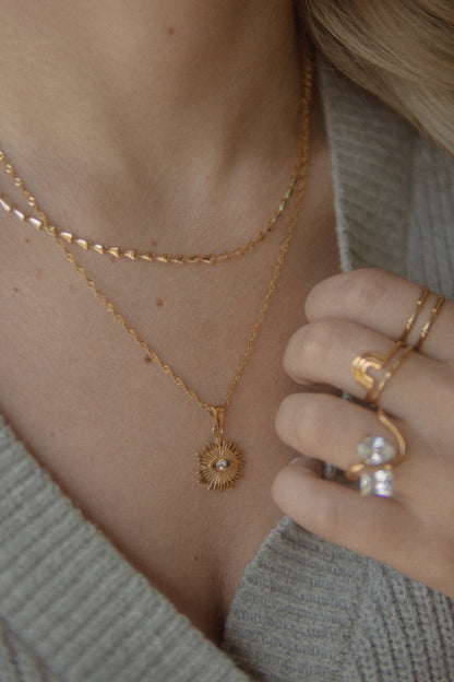 Guided Arrow Chain Necklace
