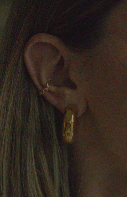 The Chain Reaction Ear Cuff